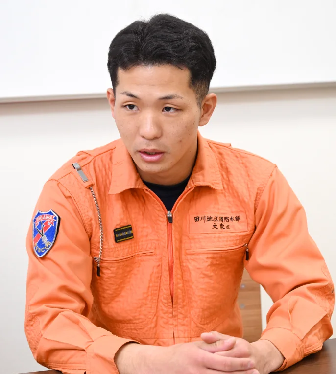 大家さんがインタビューに答えている様子